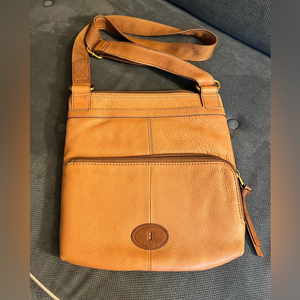 Fossil crossbody bag